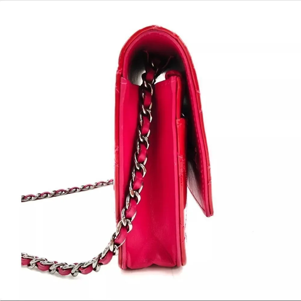 Auth Chanel Brilliant Pink Quilted Patent Leather Wallet on Chain (WOC) Clutch